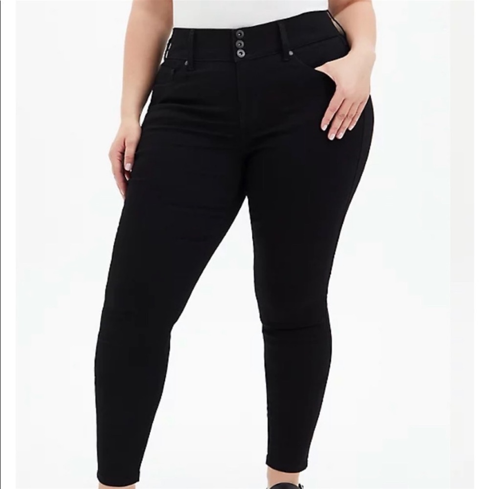 Torrid Feel The Fit Super Soft Black Jeggins Size 14R